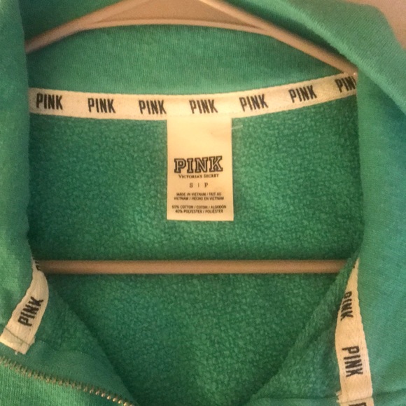 vs PINK pullover - Picture 2 of 3